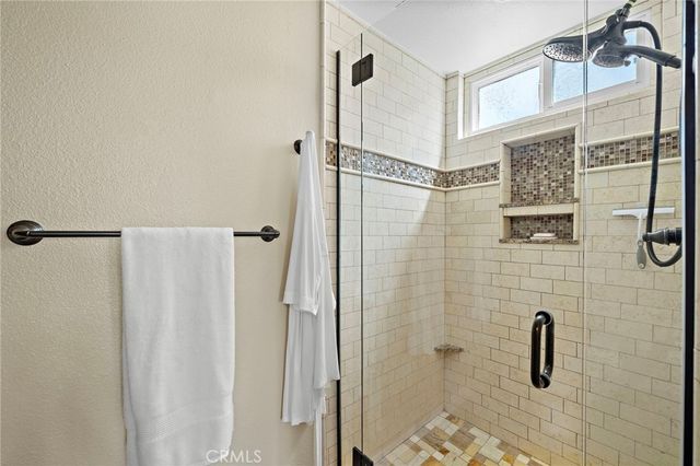 11088 Blue Allium Avenue, Fountain Valley, CA 92708