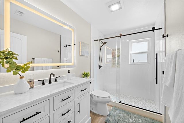 11088 Blue Allium Avenue, Fountain Valley, CA 92708