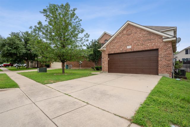 5841 Pearl Oyster Lane, Fort Worth, TX 76179