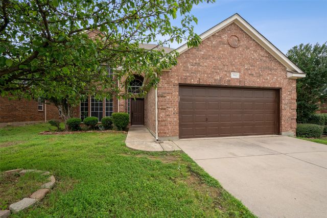5841 Pearl Oyster Lane, Fort Worth, TX 76179