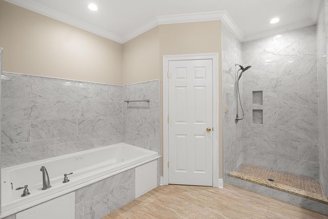 66 W Shore Dr., Hattiesburg, MS 39402