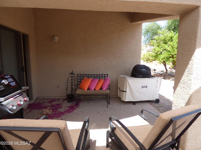 9516 N Flynn Way, Tucson, AZ 85742