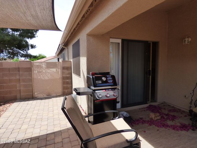 9516 N Flynn Way, Tucson, AZ 85742