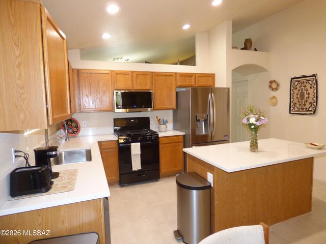 9516 N Flynn Way, Tucson, AZ 85742