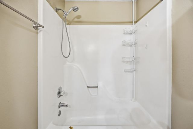 350 & 352 3rd Avenue, Marion, IA 52302