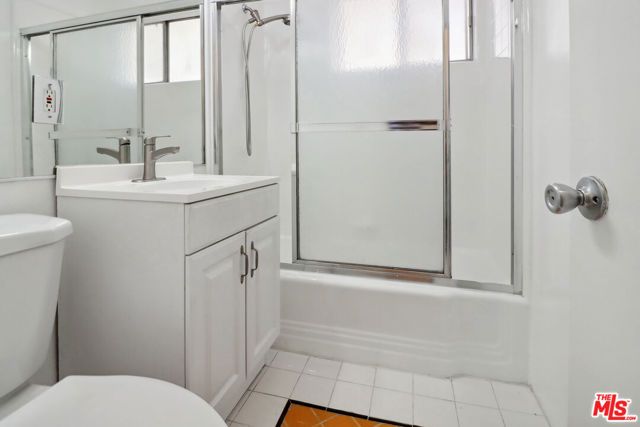 1216 N Detroit Street 5, West Hollywood, CA 90046