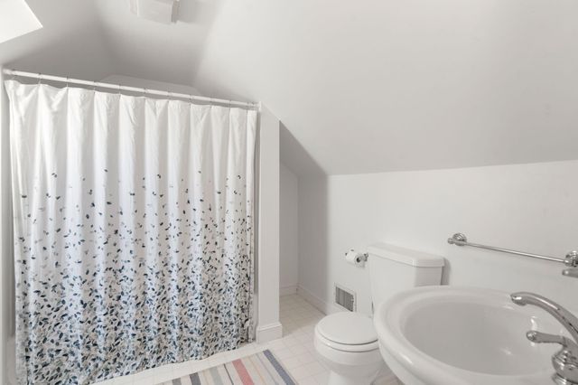 32 Gladen Lane, Chatham, MA 02633