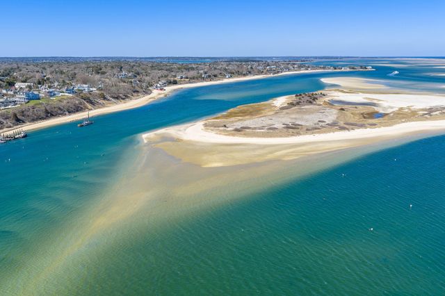 32 Gladen Lane, Chatham, MA 02633