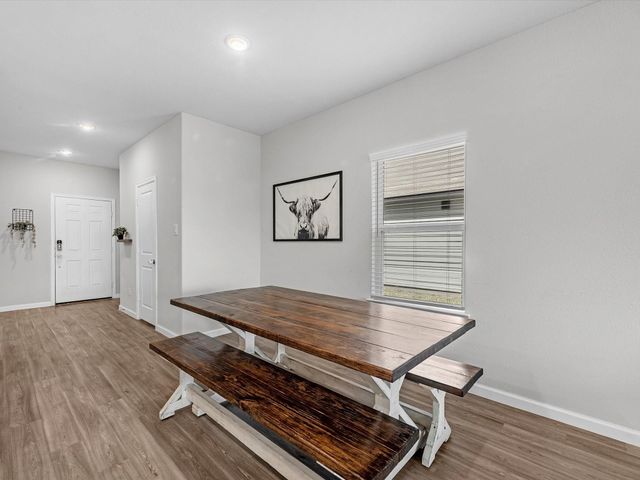 809 Brookside Drive, Dayton, TX 77535