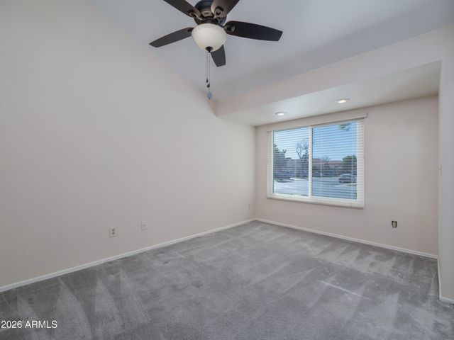 1836 N STAPLEY Drive 136, Mesa, AZ 85203