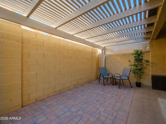 1836 N STAPLEY Drive 136, Mesa, AZ 85203