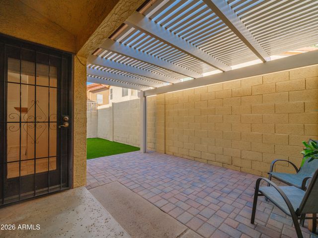 1836 N STAPLEY Drive 136, Mesa, AZ 85203