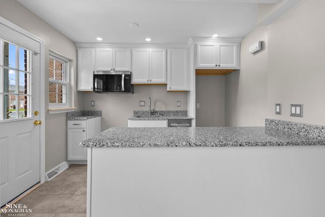 22951 Lee Court, Saint Clair Shores, MI 48080