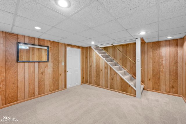 22951 Lee Court, Saint Clair Shores, MI 48080