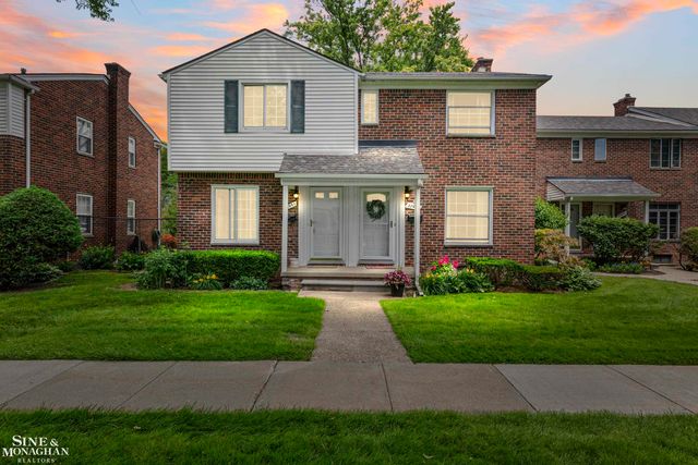 22951 Lee Court, Saint Clair Shores, MI 48080