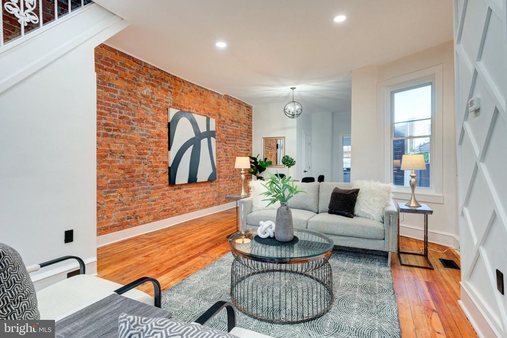 3113 CEDAR ST, Philadelphia, PA 19134