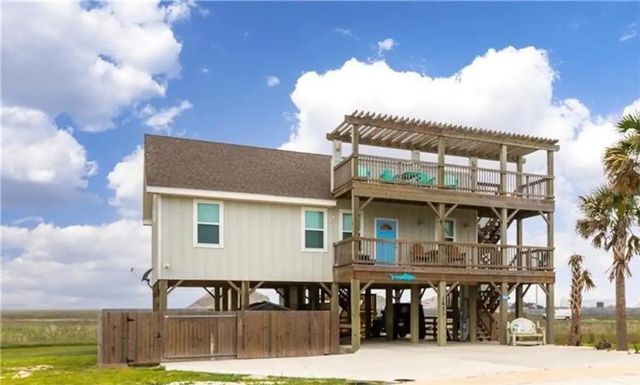 165 Breezy Ct, Port Aransas, TX 78373