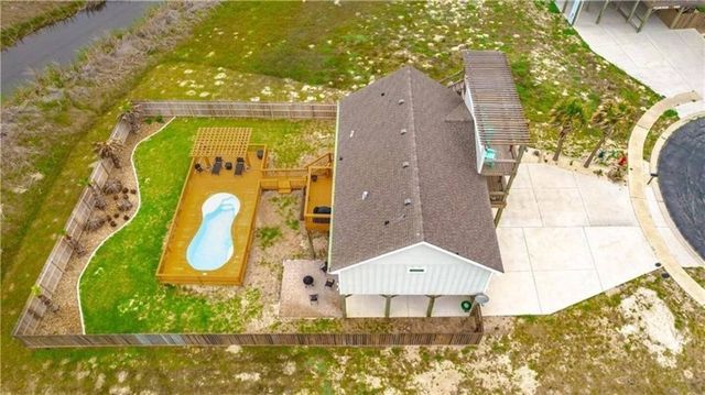 165 Breezy Ct, Port Aransas, TX 78373