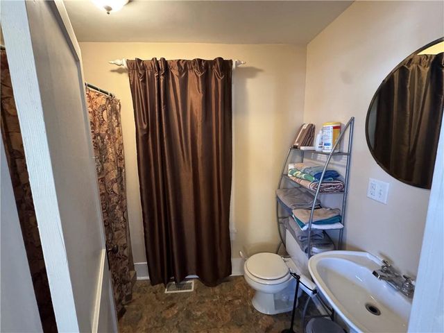 301 S Castle Street, Paola, KS 66071