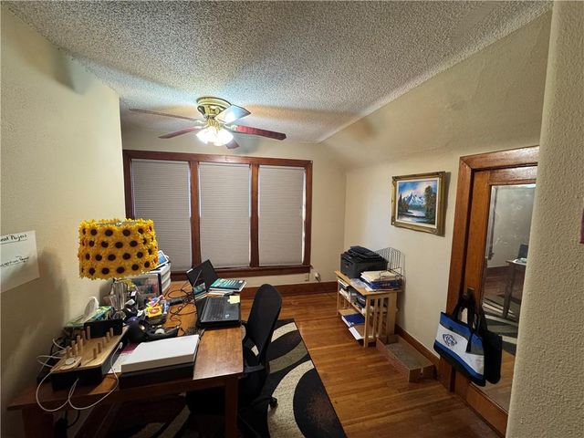 301 S Castle Street, Paola, KS 66071