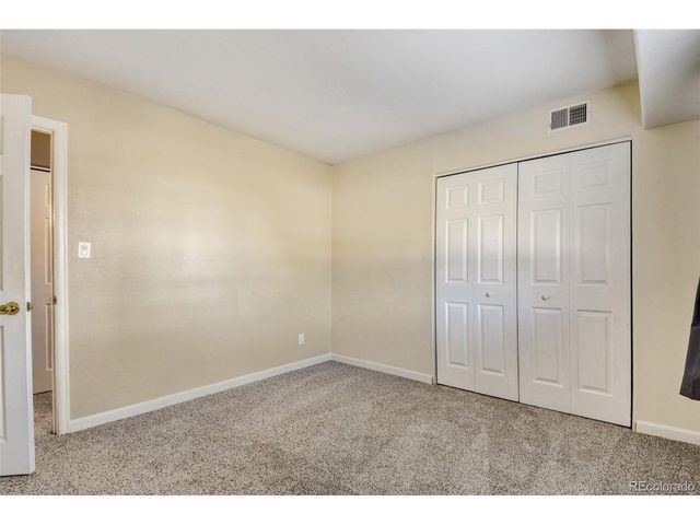 140 E Highline Cir 101, Centennial, CO 80122