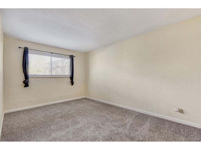 140 E Highline Cir 101, Centennial, CO 80122