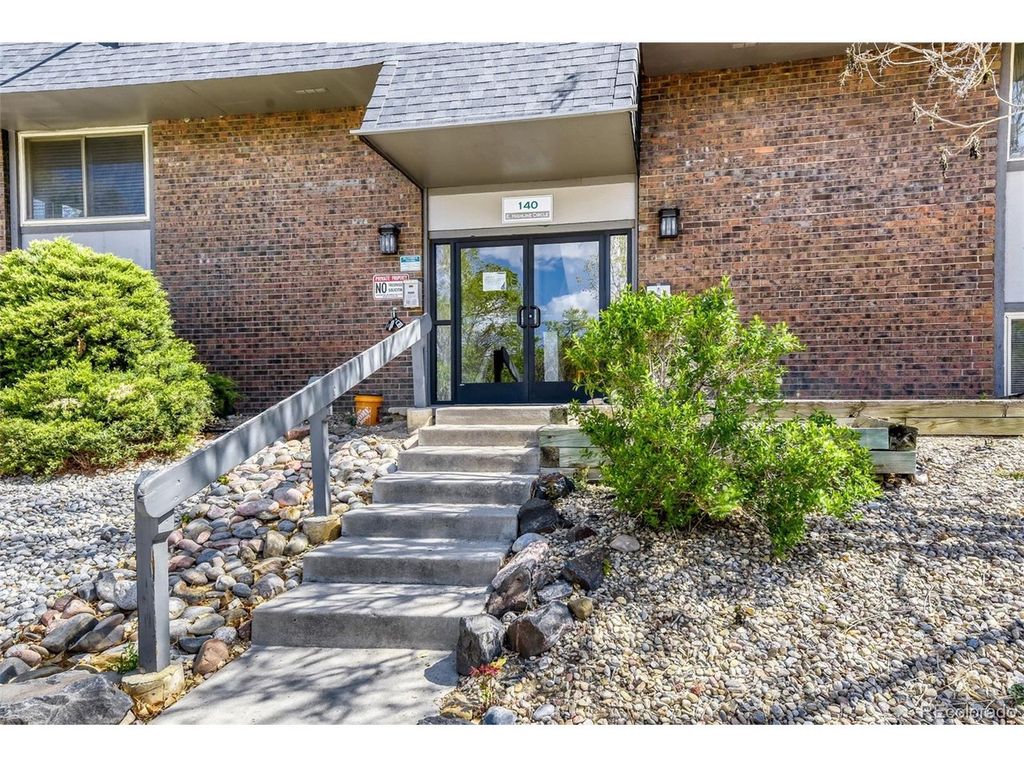 140 E Highline Cir 101, Centennial, CO 80122