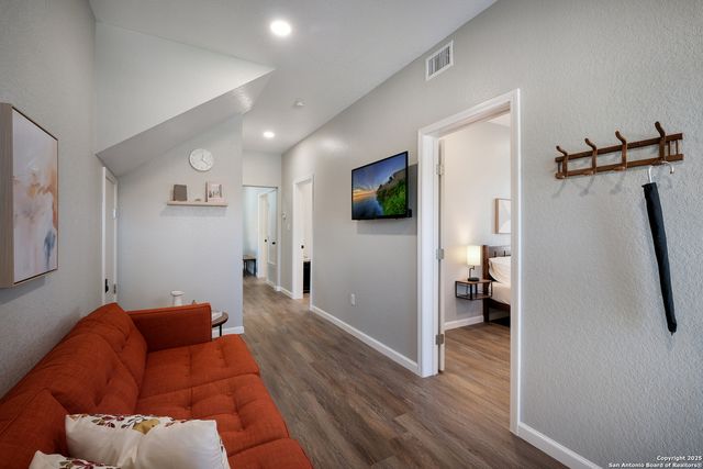 1116 Muncey Apt 1, San Antonio, TX 78208