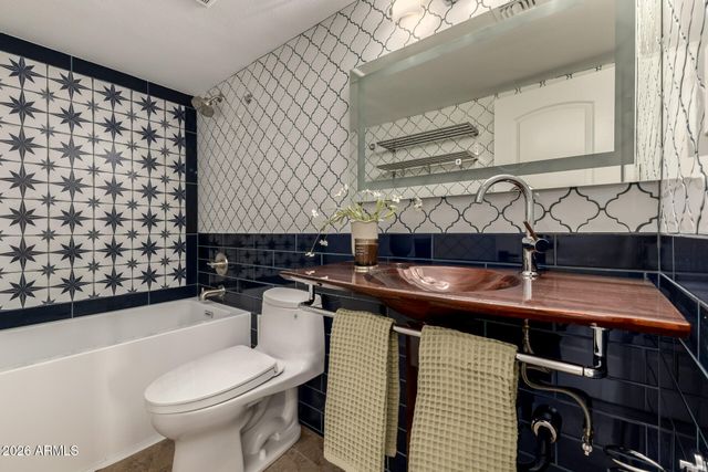 7940 E CAMELBACK Road 312, Scottsdale, AZ 85251