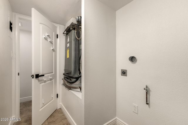 7940 E CAMELBACK Road 312, Scottsdale, AZ 85251