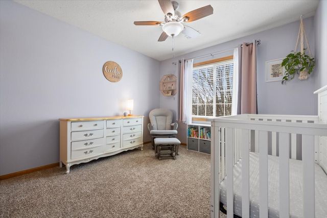 2929 SW Meadow Ridge Drive, Ankeny, IA 50023