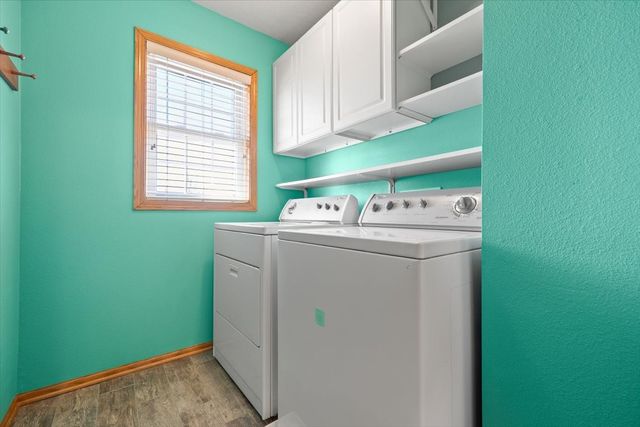 2929 SW Meadow Ridge Drive, Ankeny, IA 50023