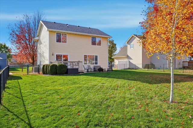 2929 SW Meadow Ridge Drive, Ankeny, IA 50023