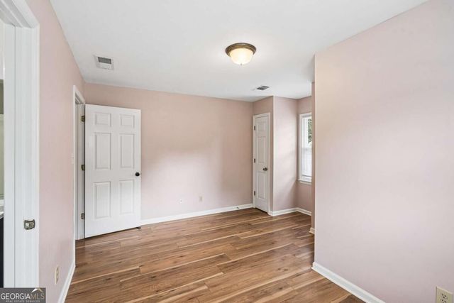 880 Bridge Pointe Court, Alpharetta, GA 30005