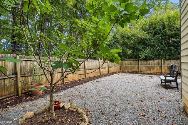 880 Bridge Pointe Court, Alpharetta, GA 30005