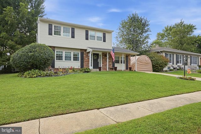 32 RANKIN RD, Newark, DE 19711