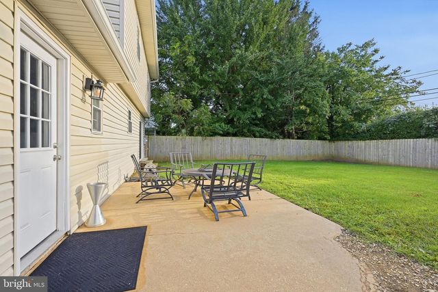 32 RANKIN RD, Newark, DE 19711