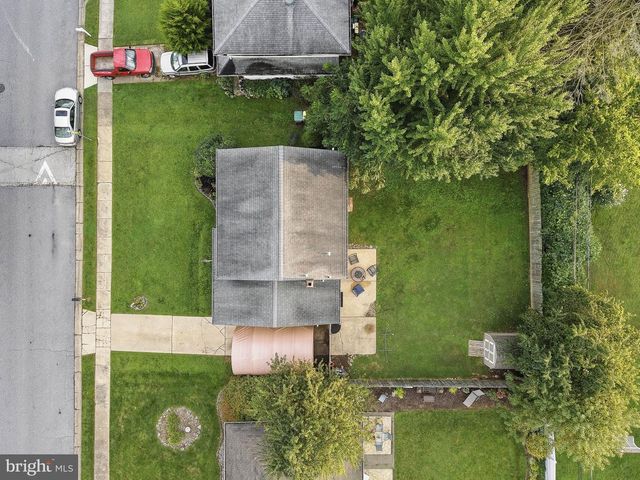 32 RANKIN RD, Newark, DE 19711