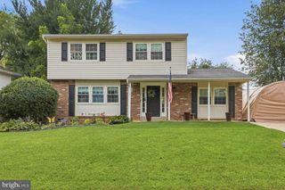 32 RANKIN RD, Newark, DE 19711
