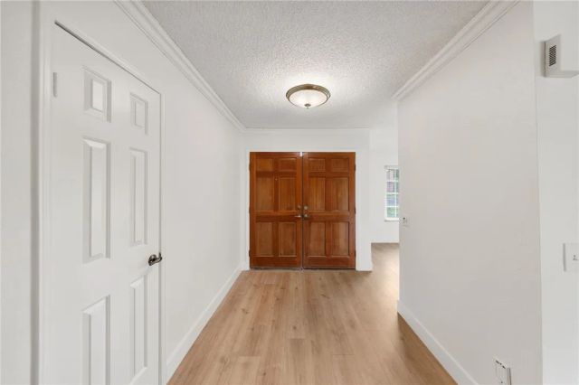 6884 Darlene, Jurupa Valley, CA 92509