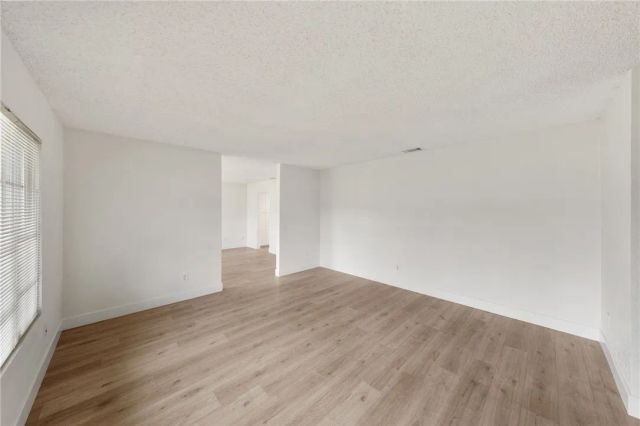 6884 Darlene, Jurupa Valley, CA 92509