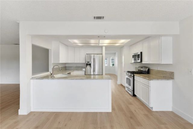 6884 Darlene, Jurupa Valley, CA 92509