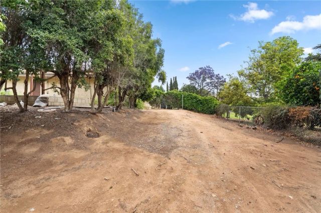 6884 Darlene, Jurupa Valley, CA 92509