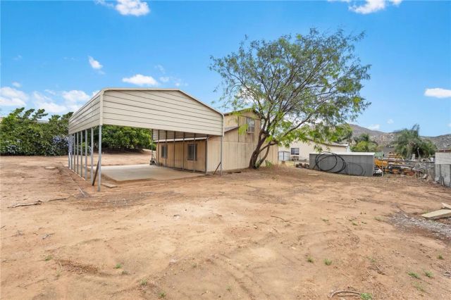 6884 Darlene, Jurupa Valley, CA 92509