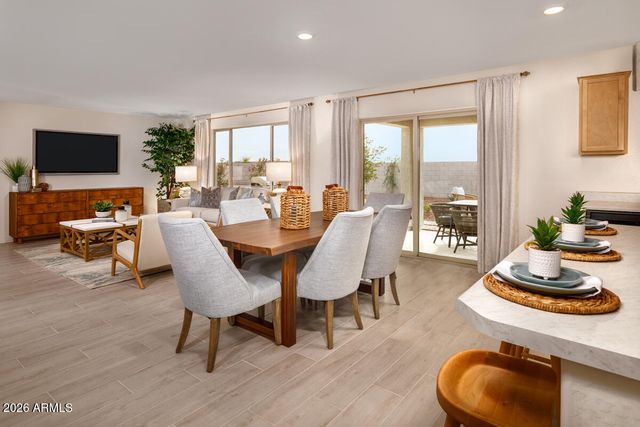 1469 E FLEET Place, Casa Grande, AZ 85122