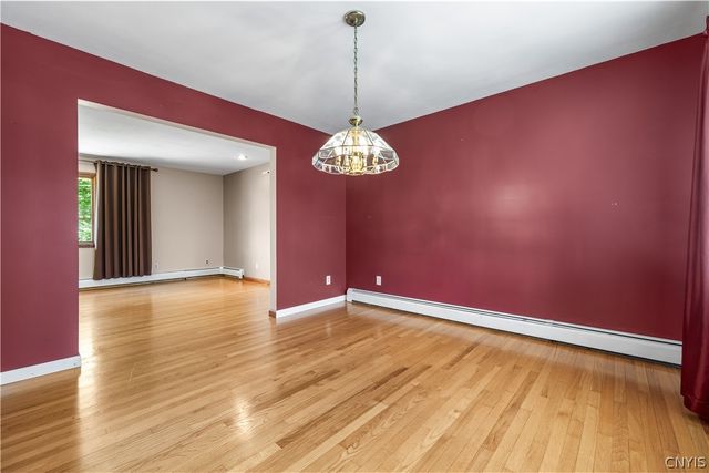 464 Oakdale Avenue, Utica, NY 13502