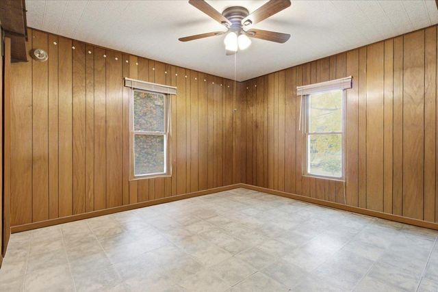 1810 Dupont Avenue N, Minneapolis, MN 55411