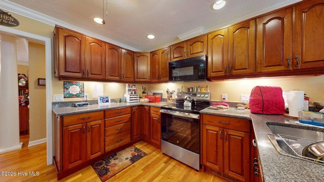 28 Devon Drive, Pinehurst, NC 28374