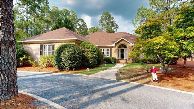 28 Devon Drive, Pinehurst, NC 28374