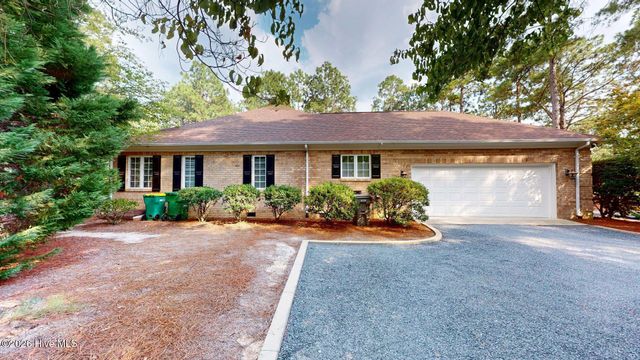 28 Devon Drive, Pinehurst, NC 28374